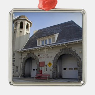 Number 19 Engine House in Washington, D.C. Metal Tree Decoration