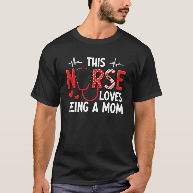 Nursing Mum Nursing Mama Nursing Practitioner Nurs T-Shirt (Front)