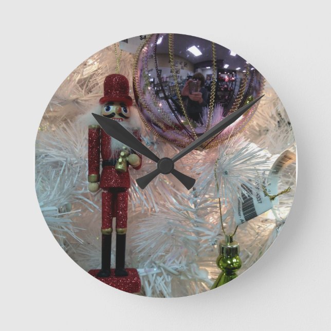 NUTCRACKER/DECORATIONS CHRISTMAS CLOCK (Front)