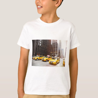 NYC taxi cabs in New York T-Shirt