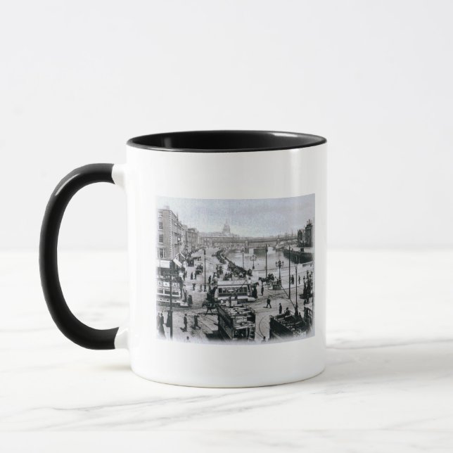 O' Connell Bridge and the River Liffey, Dublin Mug (Left)