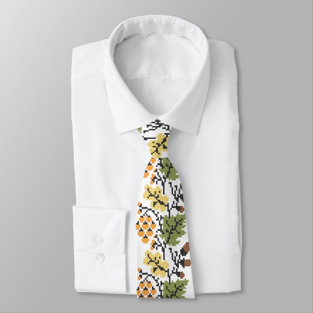 Oak autumnal background tie (Tied)