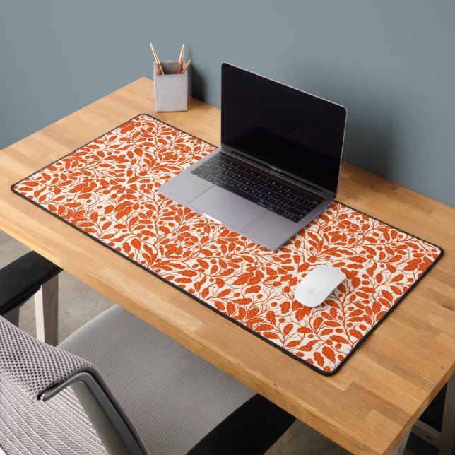 Oak branches and leaves, damask pattern in dark or desk mat (Office 2)