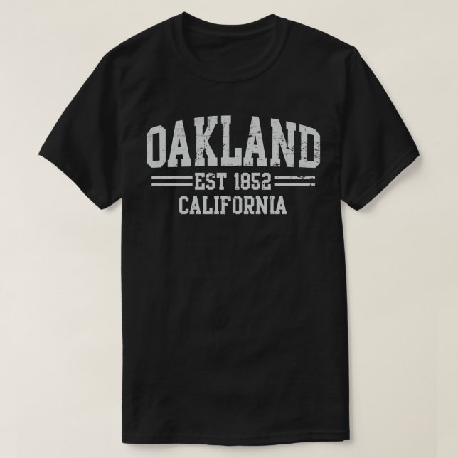 Oakland California CA Athletic Text Sport Style Pu T-Shirt (Design Front)
