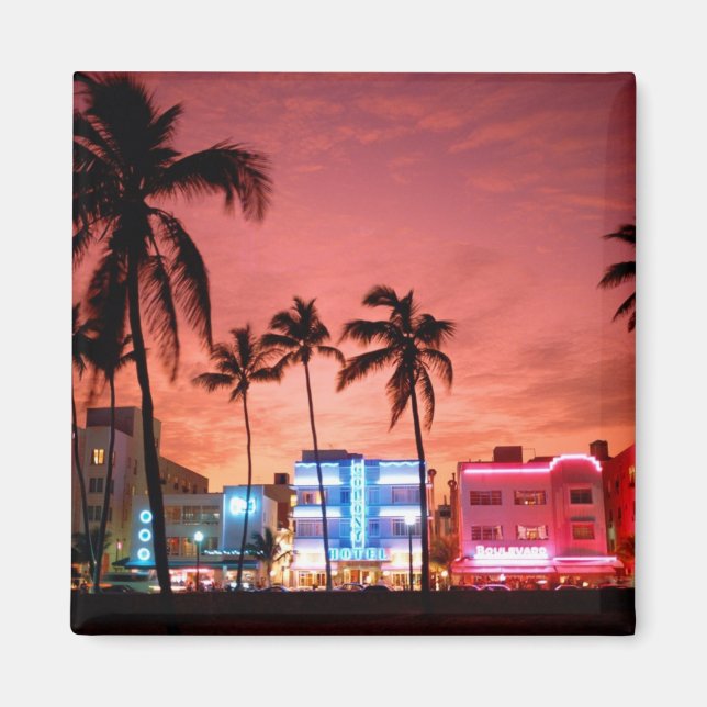 Ocean Drive - Miami Beach Skyline Magnet (Front)