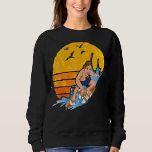 Ocean Surfer Waves Water Sport Surfing Retro Surf Sweatshirt