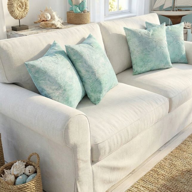 Ocean wave breeze Throw Pillow (Creator Uploaded)