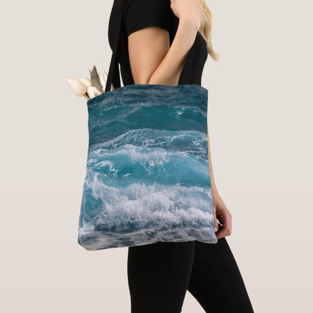 Ocean Wave Pattern Fashionable Beach Tote Bag (Close Up)