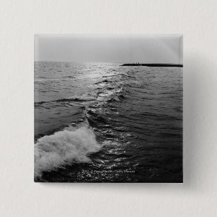 Ocean waves 15 cm square badge