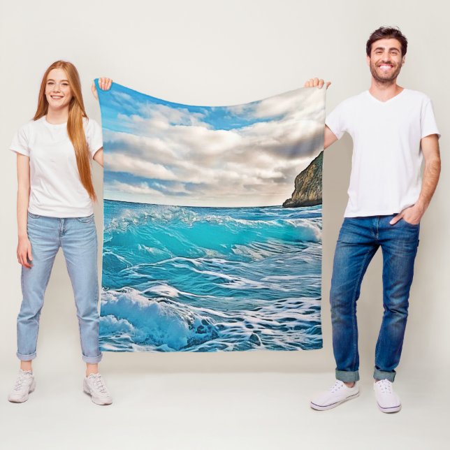 Ocean Waves: Blue Horizon Fleece Blanket (In Situ)