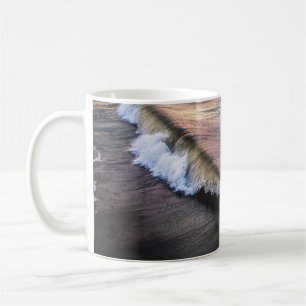 OCEAN WAVES CRASHING ON SHORE DURING DAYTIME COFFEE MUG