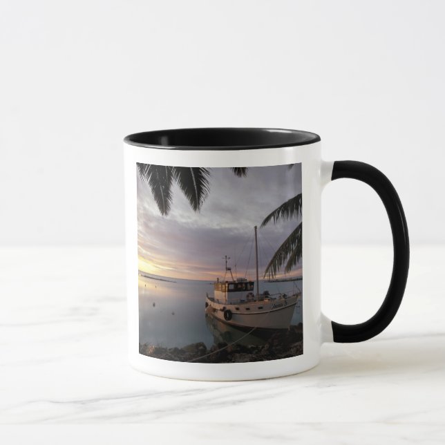 Oceania, Polynesia, Cook Islands, Aitutaki, Mug (Right)