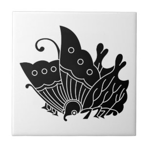 Oda butterfly tile