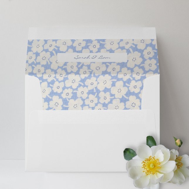 Off-White Blue & White Floral Daisy Wedding  Envelope (Creator Uploaded)