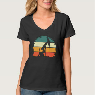 Oilfield Pump Drilling Oilfield Worker Retro Oil R T-Shirt
