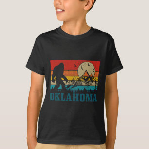 Oklahoma Bigfoot Vintage Mountains Hiking Camping  T-Shirt