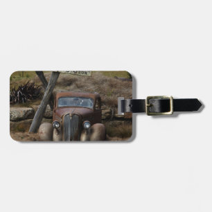 Old car luggage tag