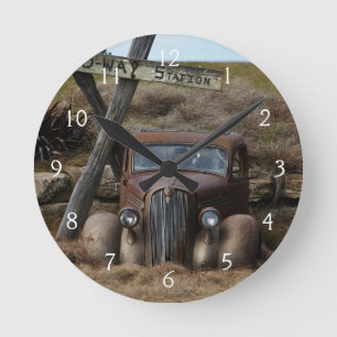Old car round clock
