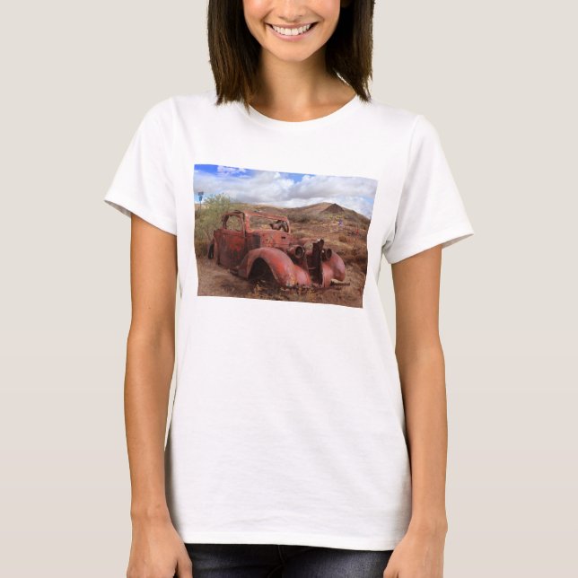Old Car Rusting In Desert Landscape T-Shirt (Front)