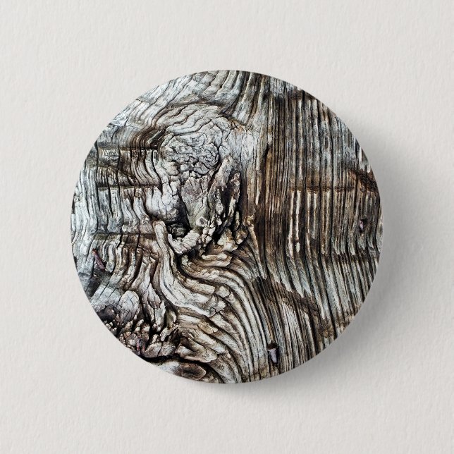 OLD ENGLAND 6 CM ROUND BADGE (Front)