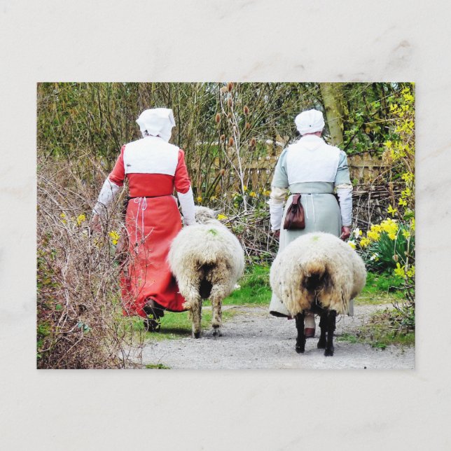 OLD ENGLAND UK POSTCARD (Front)