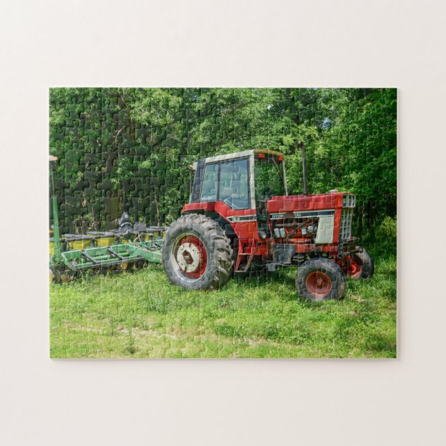 Old International Tractor Jigsaw Puzzle (Horizontal)