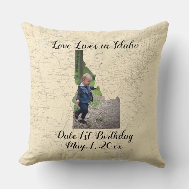 Old Map Love Lives In Idaho State Shaped Photo Cushion (Front)