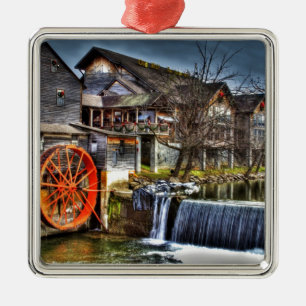 Old Mill Metal Tree Decoration