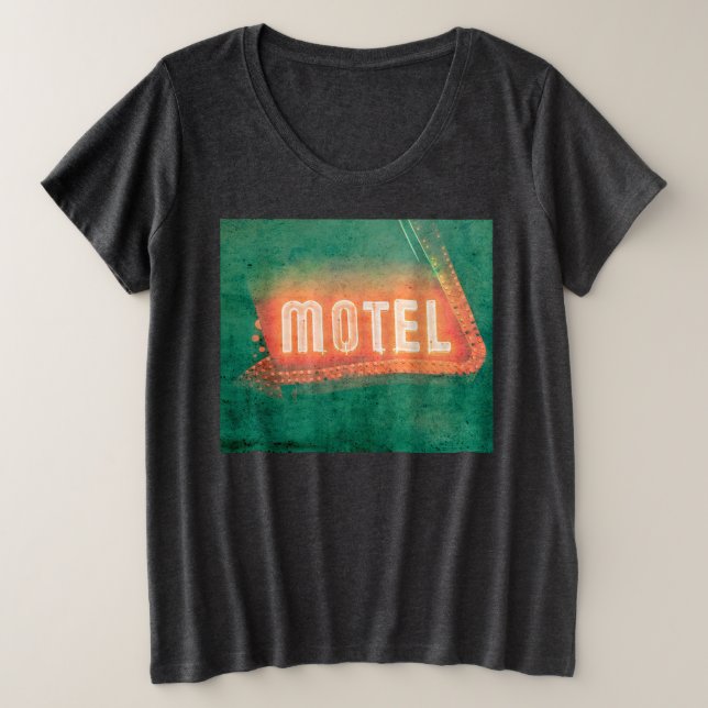 Old Motel Plus Size T-Shirt (Design Front)