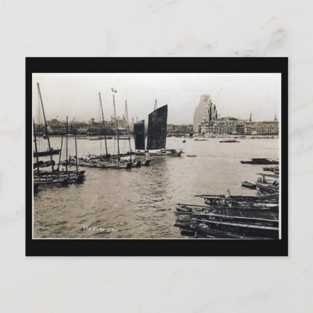 Old Postcard - Bund, Shanghai, China (Front)