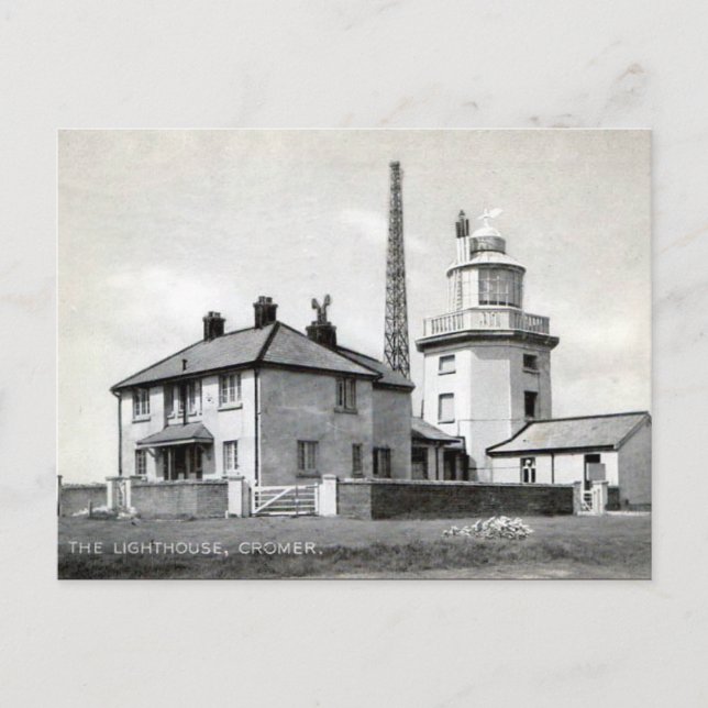 Old Postcard - Lighthouse, Cromer (Front)