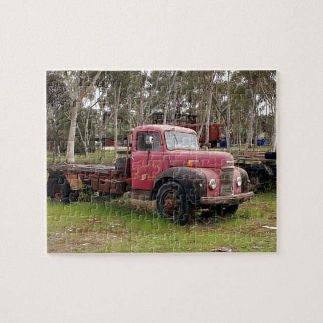 Old red truck jigsaw puzzle (Horizontal)