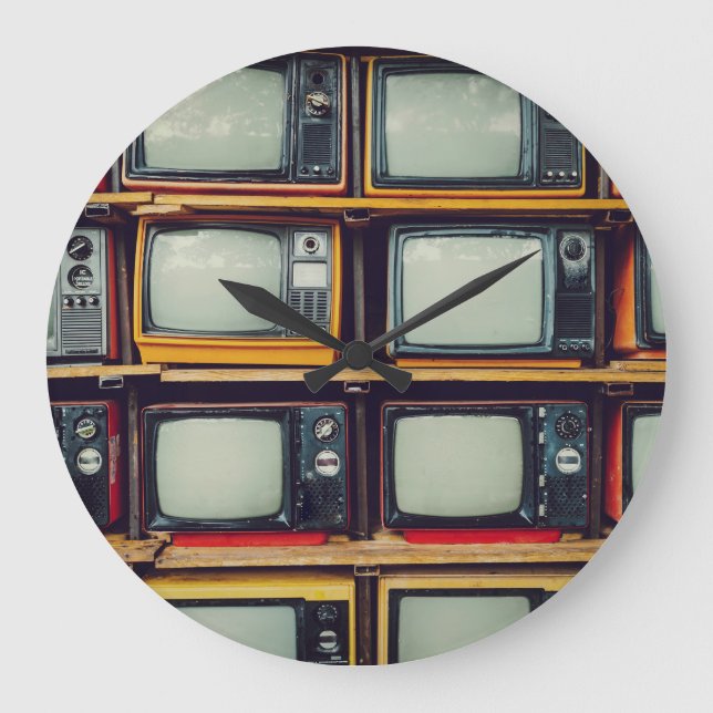 Old Retro Television Blank Screen Large Clock (Front)