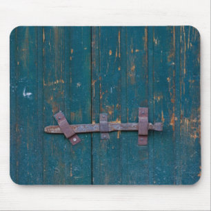 old rusty door handle mouse pad