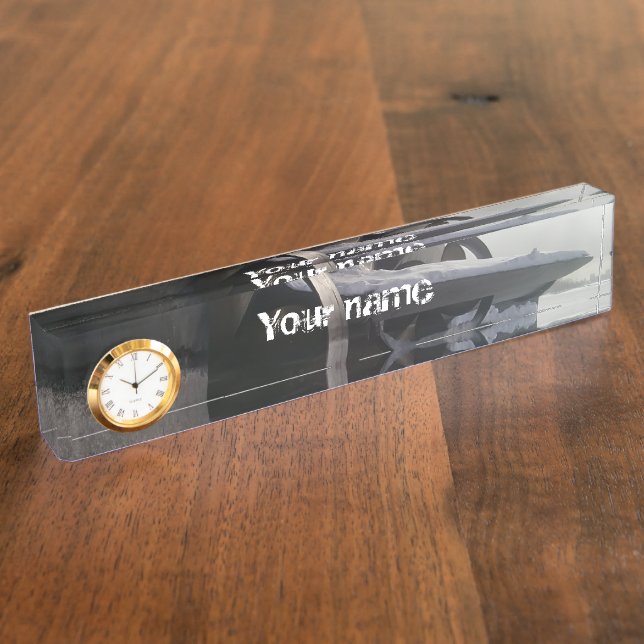 Old submarine in the snow nameplate (Side)