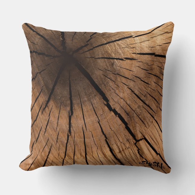 Old wood cushion (Front)