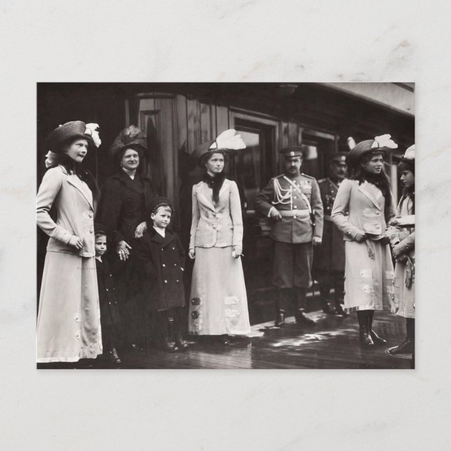 Olga, Tatiana, Marie, Anastasia Romanov in Hesse Postcard (Front)