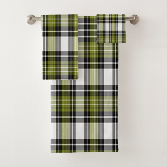 Olive Green And Black Plaid Bath Towel Set (Insitu)