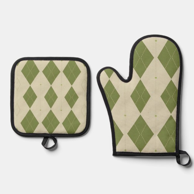 Olive Green Argyle Diamond Pattern Oven Mitt & Pot Holder Set (Front)
