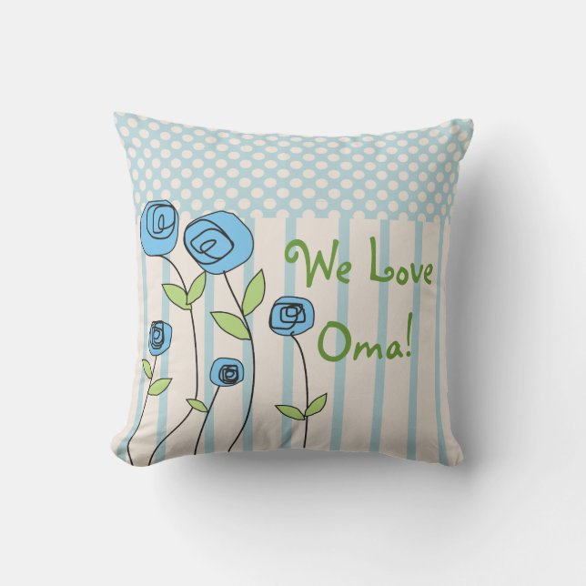 Oma Pillow "We Love Oma!" (Front)