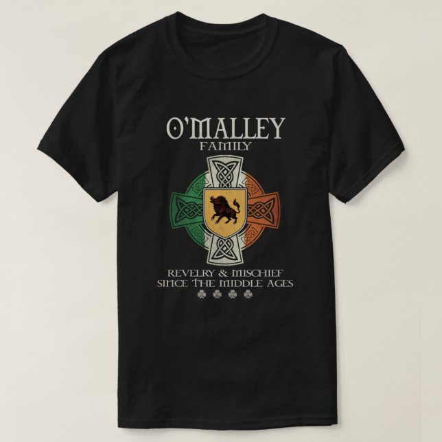 O'Malley Family Ireland O'Malley surname T-Shirt (Design Front)