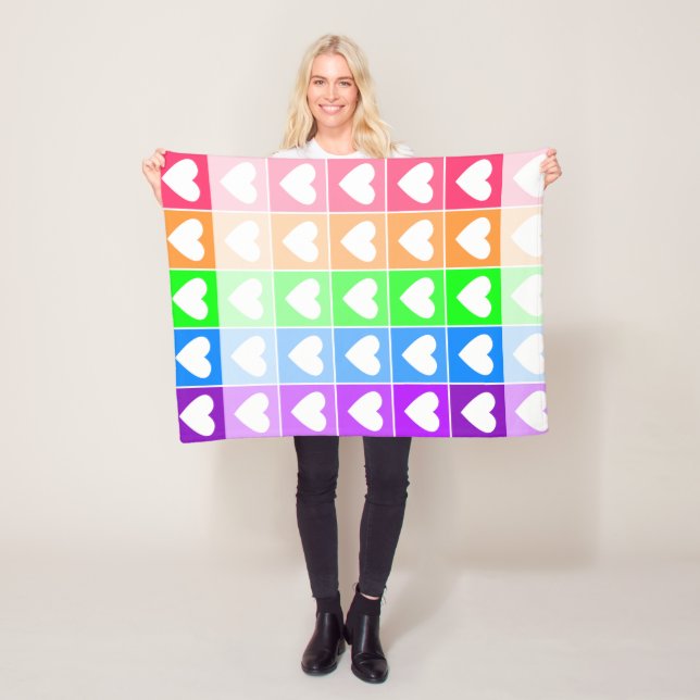 Ombre Hearts Fleece Blanket (In Situ)