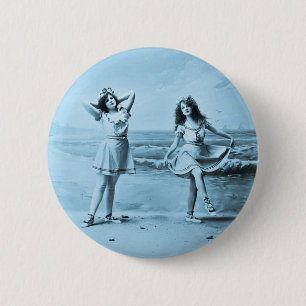 On The Beach vintage 1902 6 Cm Round Badge