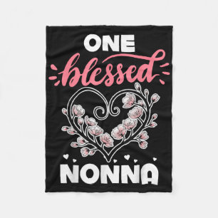 One Blessed Grandma Nonna Gigi Granny Nana Mama Je Fleece Blanket