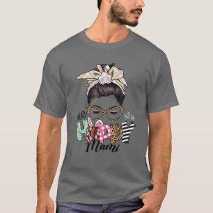 One Hoppy Mami Messy Bun Hair Happy Easter Day Wom T-Shirt