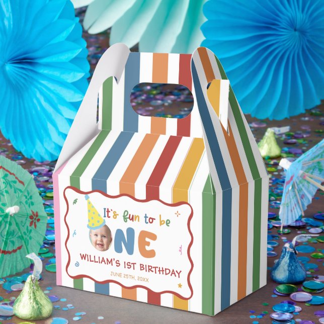 One is Fun Hat Birthday Party Favour Box (Party)