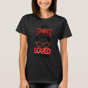 One Loved Mama Messy Bun Womens Cute Mum Valentin T-Shirt