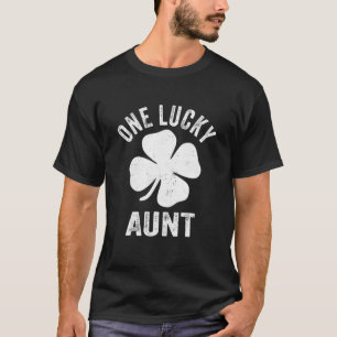 One Lucky Aunt Vintage St Patrick Day Gift T-Shirt