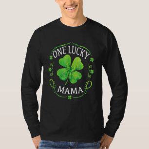 One Lucky Grandma  Funny St Patricks Day T-Shirt