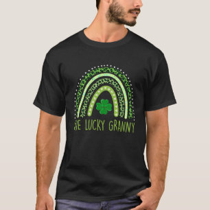 One Lucky Granny Rainbow St Patrick's Day Family M T-Shirt